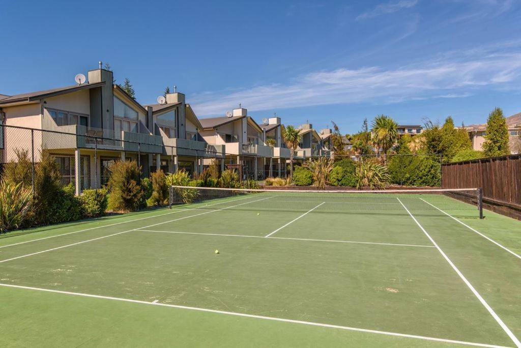 Mountain Peak Escape Apartment Wanaka Exterior foto